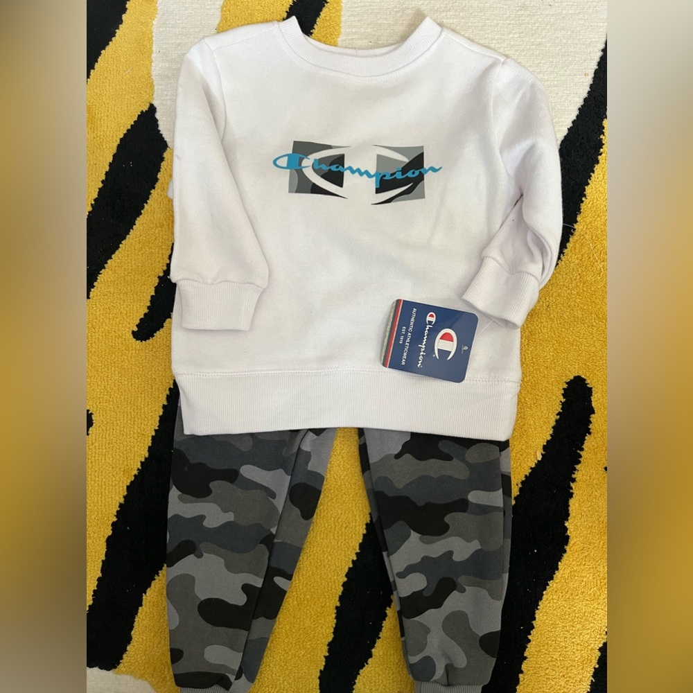 NWT Champion Sweatsuit